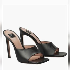 Lita By Ciara Solid Square Toe Slide In Black